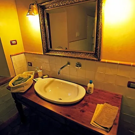Al Romani B&B 그루멜로 델 몬테